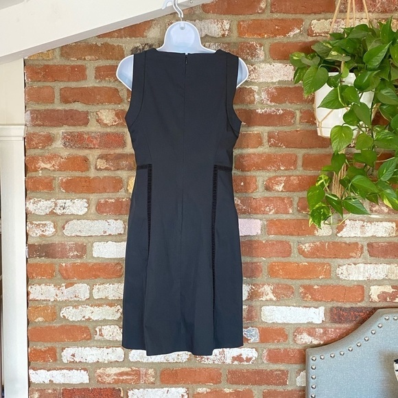 Elie Tahari Black Square Neck Sheath Dress size 2 New Sleeveless - Picture 8 of 12